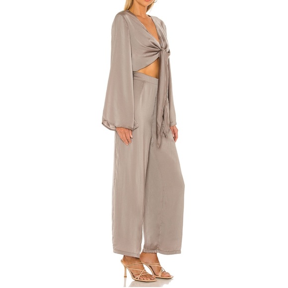NWT SNDYS The Label Pluto Jumpsuit Revolve - Picture 2 of 3